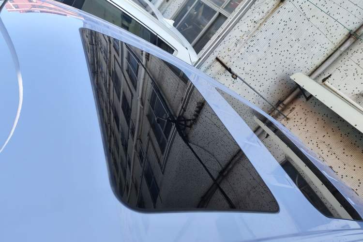 Used Roewe iMAX8 New Energy 2022 First-Class Platinum Edition Roof