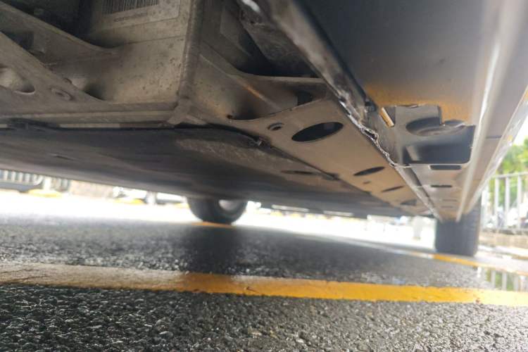 Used Roewe iMAX8 New Energy 2022 Golden Edition Chassis Front Right