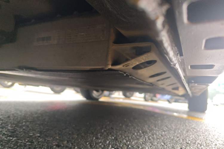 Used Roewe iMAX8 New Energy 2022 Golden Edition Chassis Rear Left
