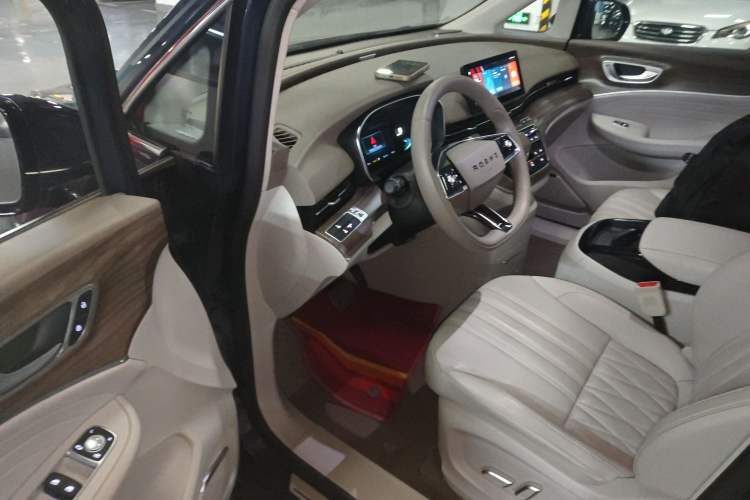 Used Roewe iMAX8 New Energy 2022 Golden Edition Driver Seat