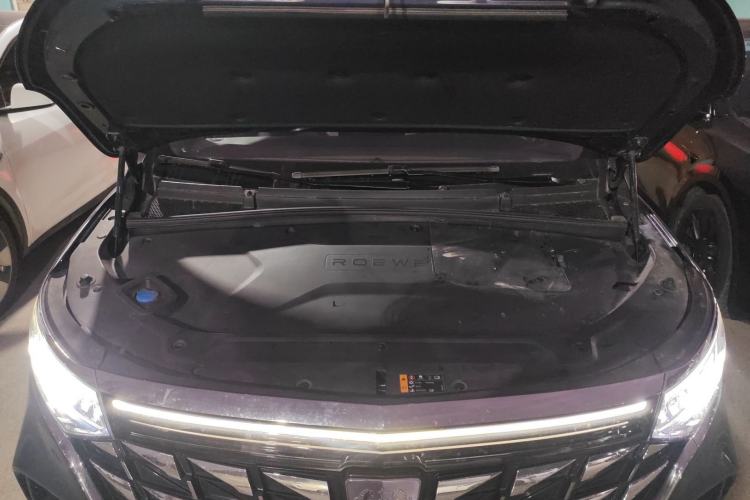 Used Roewe iMAX8 New Energy 2022 Golden Edition Engine Bay