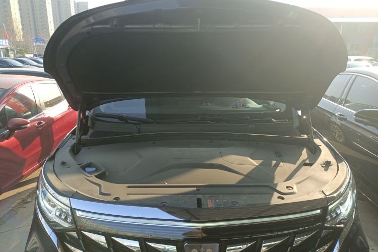 Used Roewe iMAX8 New Energy 2022 Golden Edition Engine Bay