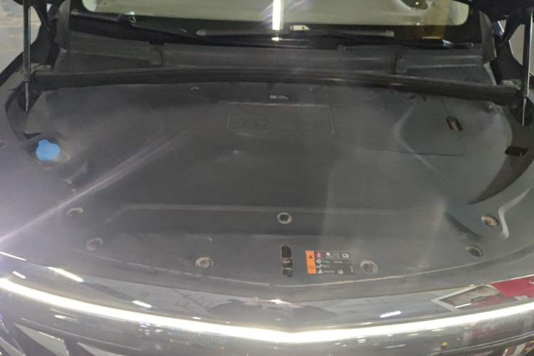 Used Roewe iMAX8 New Energy 2022 Golden Edition Engine Bay