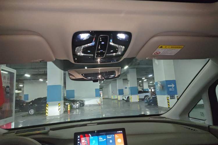 Used Roewe iMAX8 New Energy 2022 Golden Edition Headliner