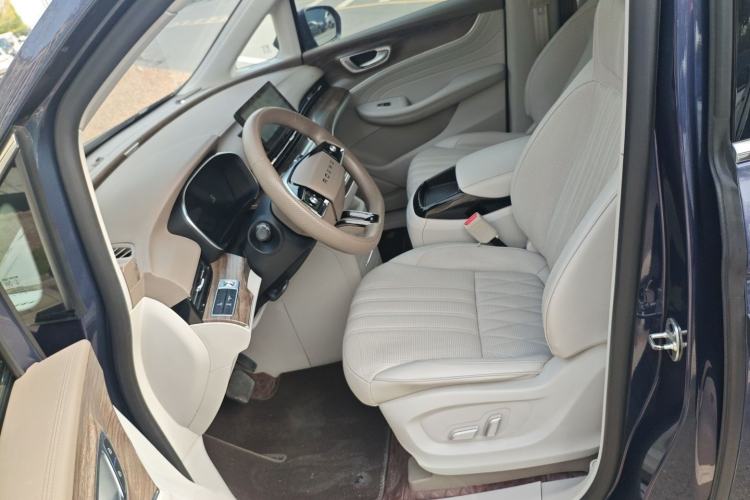 Used Roewe iMAX8 New Energy 2022 Golden Edition Left Front Seat