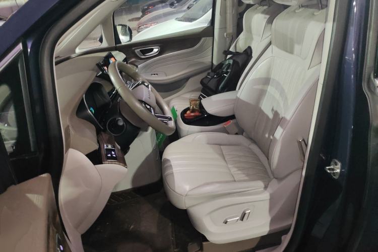 Used Roewe iMAX8 New Energy 2022 Golden Edition Left Front Seat