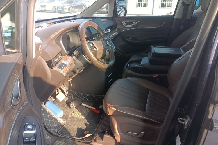 Used Roewe iMAX8 New Energy 2022 Golden Edition Left Front Seat