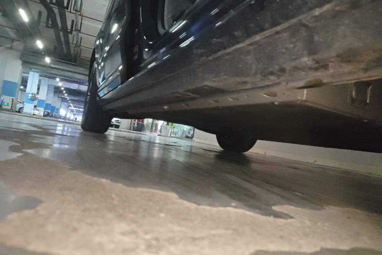 Used Roewe iMAX8 New Energy 2022 Golden Edition Right Side Sill