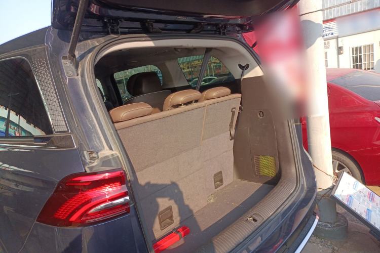 Used Roewe iMAX8 New Energy 2022 Golden Edition Trunk