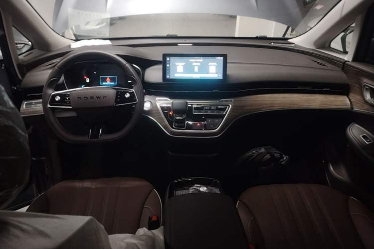 Used Roewe iMAX8 New Energy 2022 Golden Edition Center Console