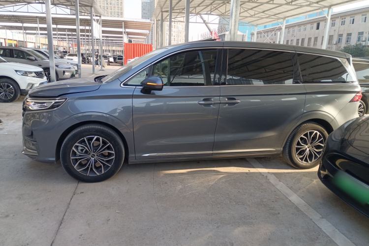 Used Roewe iMAX8 New Energy 2022 Golden Edition Exterior 3