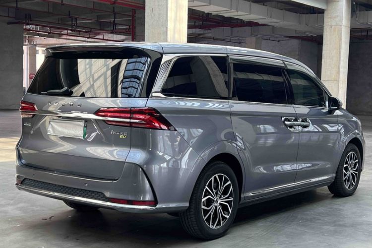 Used Roewe iMAX8 New Energy 2022 Silver Edition Exterior 4