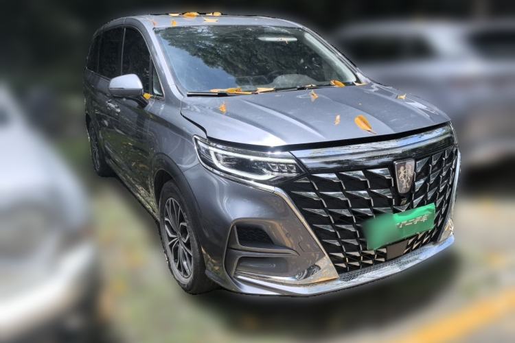 Used Roewe iMAX8 New Energy 2022 First-Class Platinum Edition Front Right 45 Deg