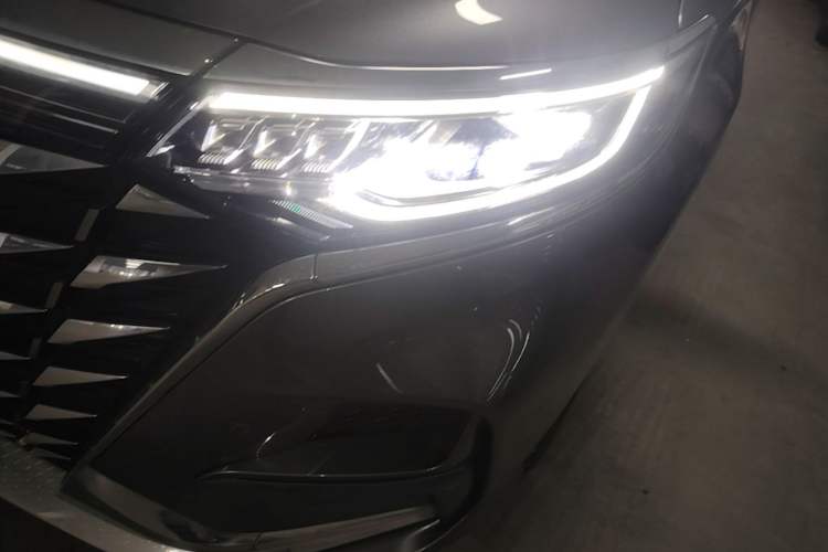 Used Roewe iMAX8 New Energy 2022 Golden Edition Left Front Headlight