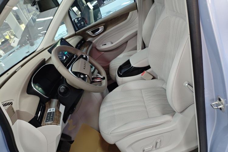 Used Roewe iMAX8 New Energy 2022 First-Class Platinum Edition Left Front Seat