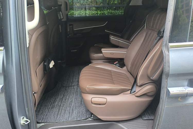Used Roewe iMAX8 New Energy 2022 Silver Edition Left Rear Seat