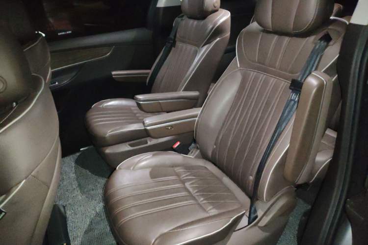 Used Roewe iMAX8 New Energy 2022 Silver Edition Left Rear Seat