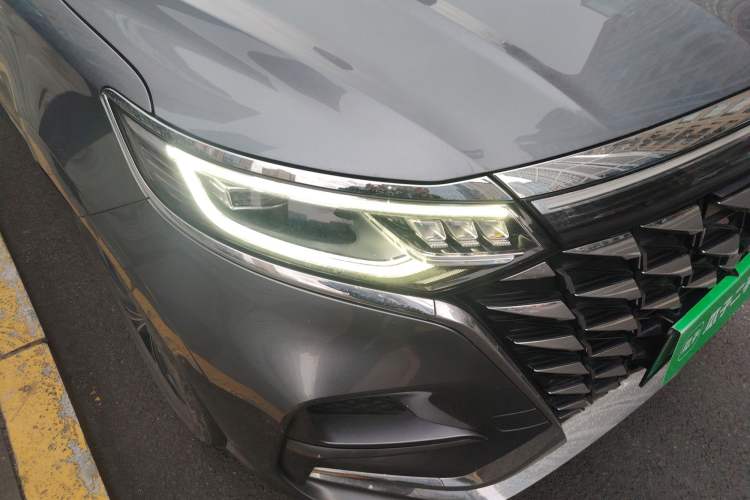 Used Roewe iMAX8 New Energy 2022 Silver Edition Right Front Headlight