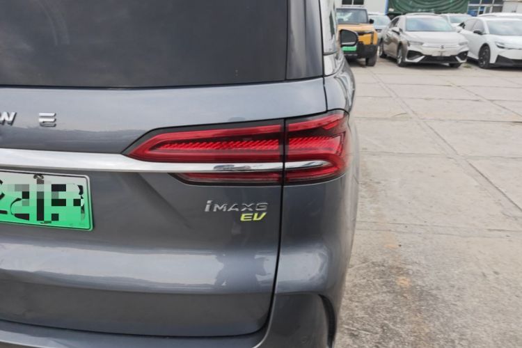 Used Roewe iMAX8 New Energy 2022 Silver Edition Right Rear Taillight