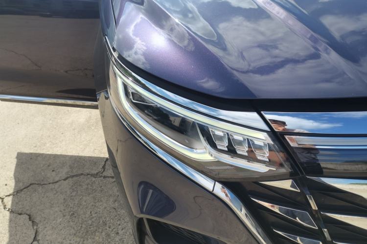 Used Roewe iMAX8 New Energy 2022 Golden Edition Exterior 4