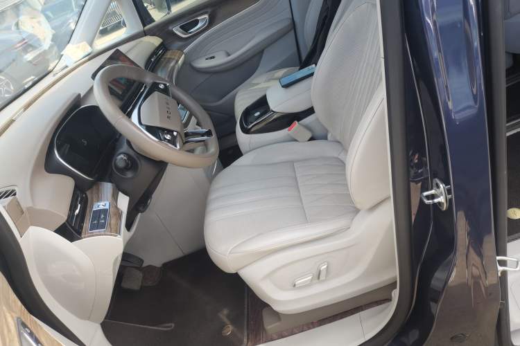 Used Roewe iMAX8 New Energy 2022 Golden Edition Left Front Seat