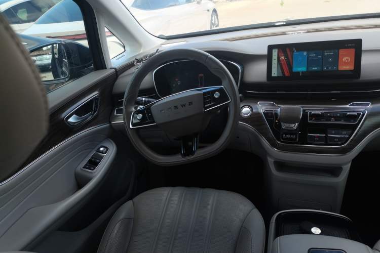 Used Roewe iMAX8 New Energy 2022 Golden Edition Steering Wheel