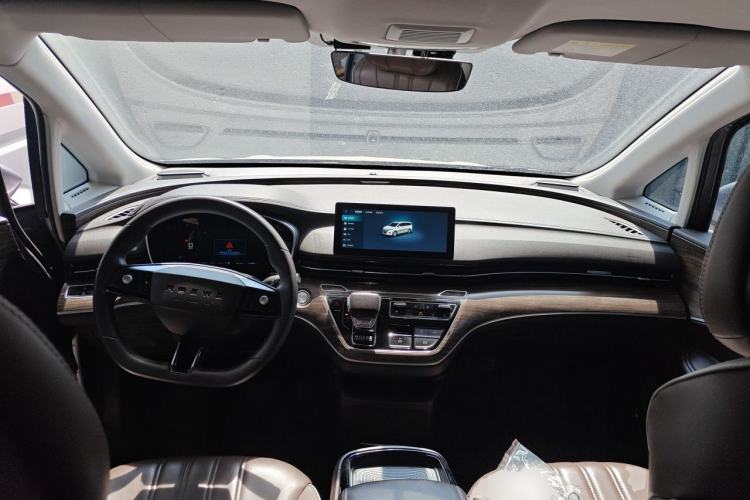 Used Roewe iMAX8 New Energy 2022 Silver Edition Center Console