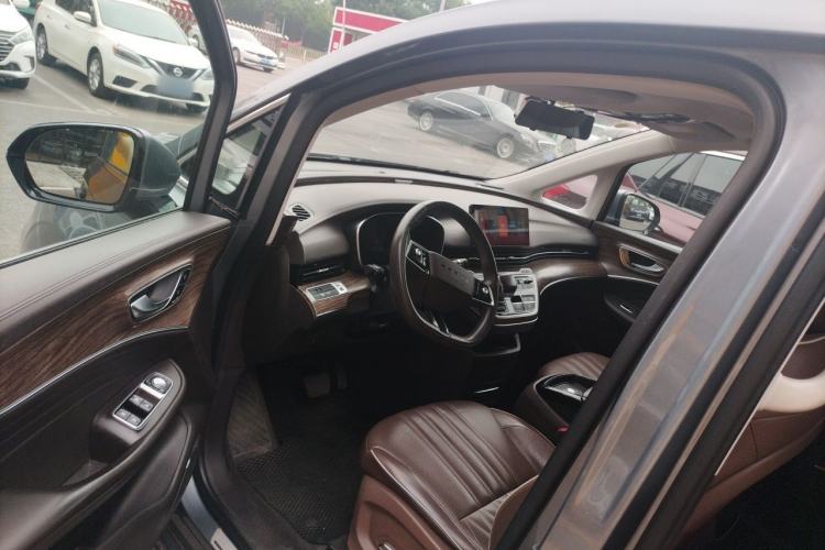 Used Roewe iMAX8 New Energy 2022 Golden Edition Driver Seat