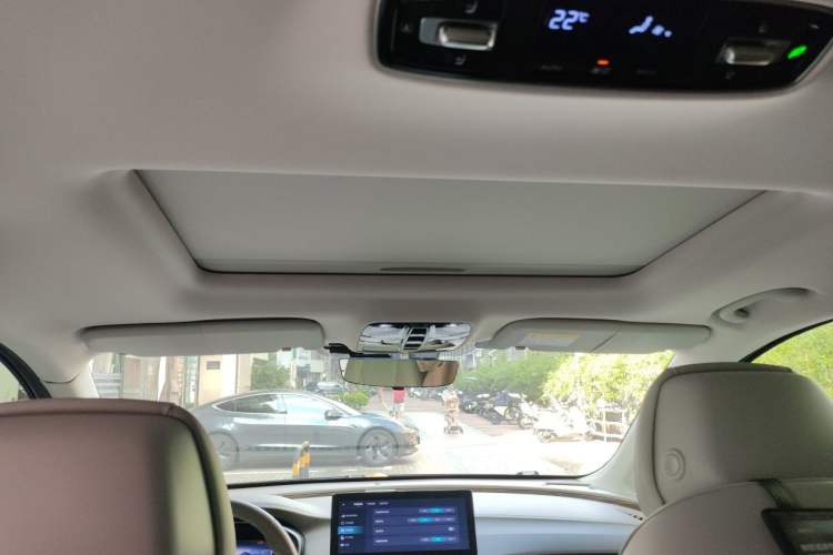 Used Roewe iMAX8 New Energy 2022 First-Class Platinum Edition Headliner