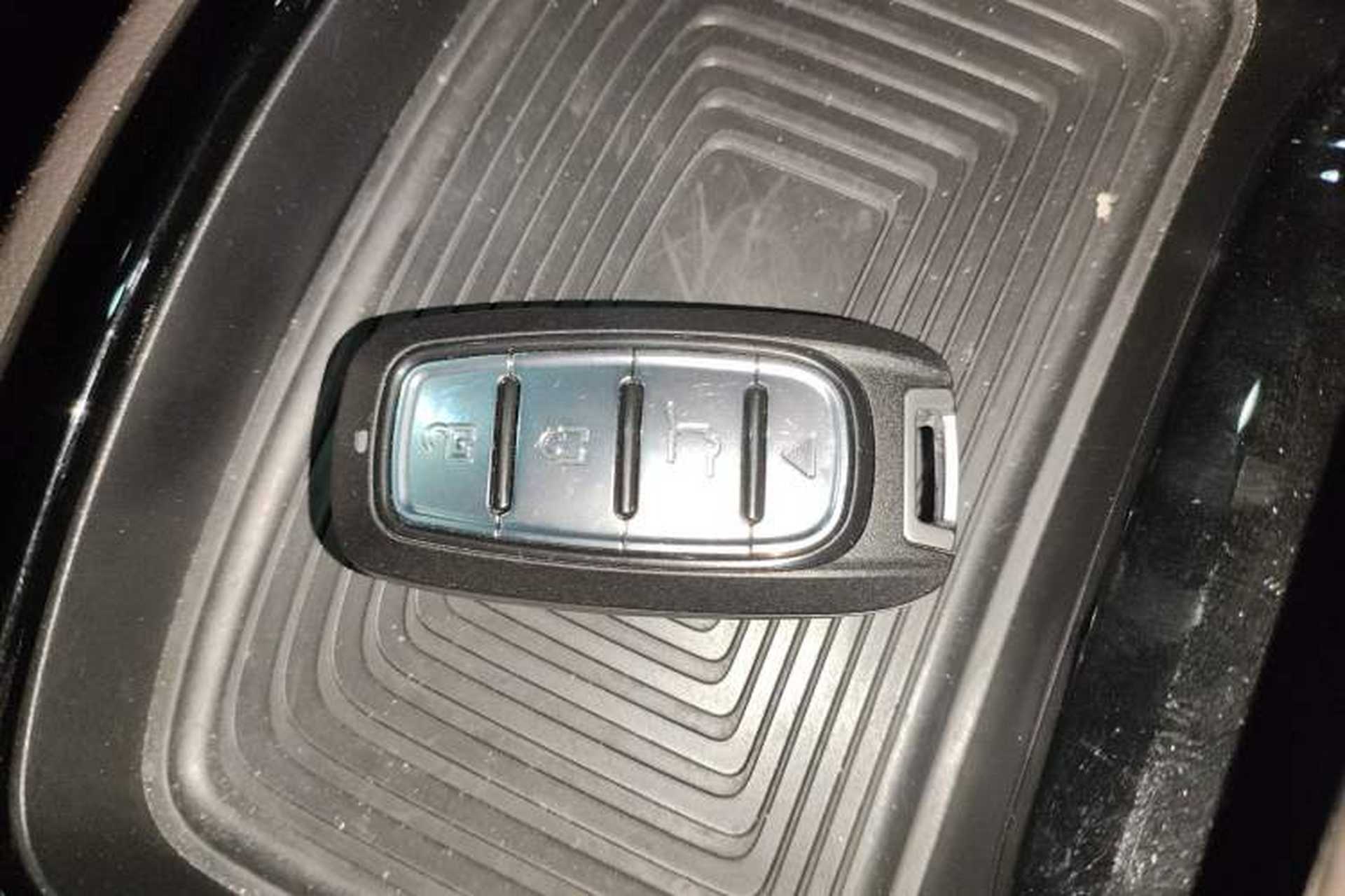 Used Roewe iMAX8 New Energy 2022 First-Class Platinum Edition Interior 1