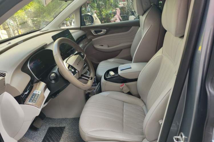 Used Roewe iMAX8 New Energy 2022 First-Class Platinum Edition Left Front Seat