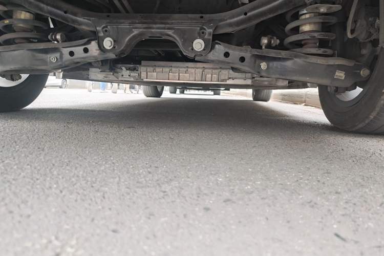 Used Roewe iMAX8 New Energy 2022 First-Class Titanium Edition Chassis Rear