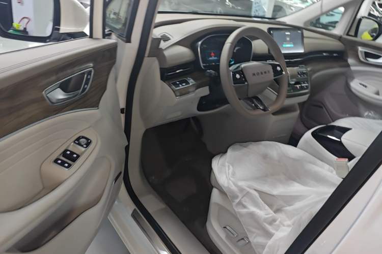 Used Roewe iMAX8 New Energy 2022 Golden Edition Driver Seat