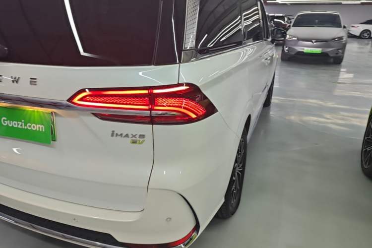 Used Roewe iMAX8 New Energy 2022 Golden Edition Exterior 3
