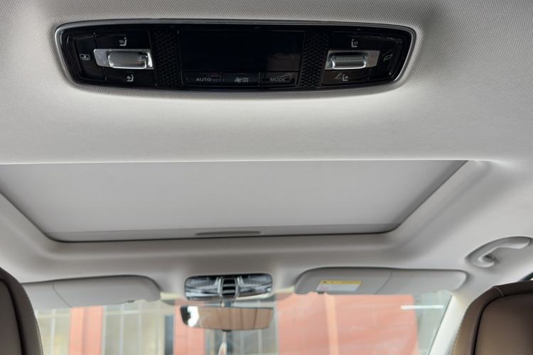 Used Roewe iMAX8 New Energy 2022 Golden Edition Headliner