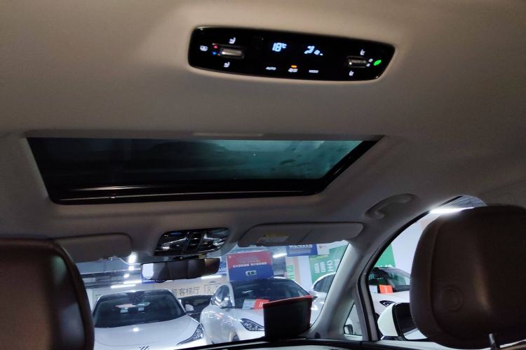 Used Roewe iMAX8 New Energy 2022 Golden Edition Headliner