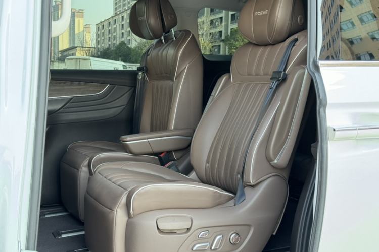 Used Roewe iMAX8 New Energy 2022 Golden Edition Interior 3
