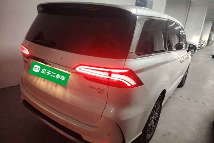 Used Roewe iMAX8 New Energy 2022 Golden Edition Rear Right 45 Deg