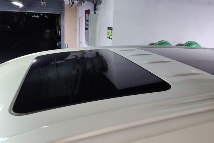 Used Roewe iMAX8 New Energy 2022 Golden Edition Roof