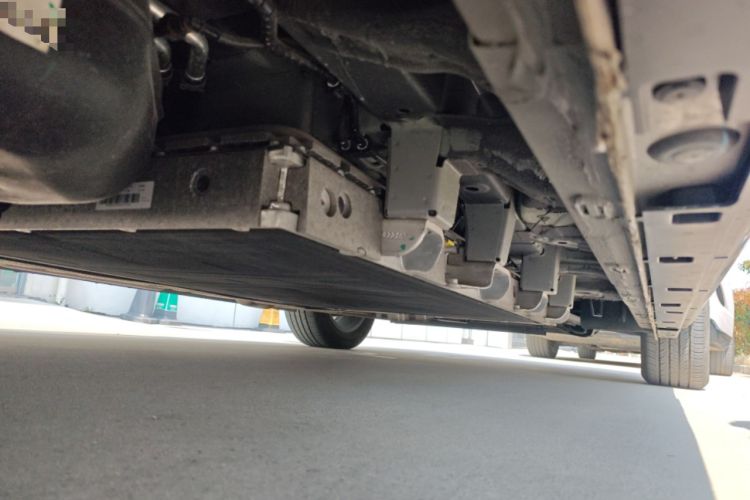 Used Roewe iMAX8 New Energy 2025 1.5T DMH Lu Zun Deluxe Edition Chassis Rear Right