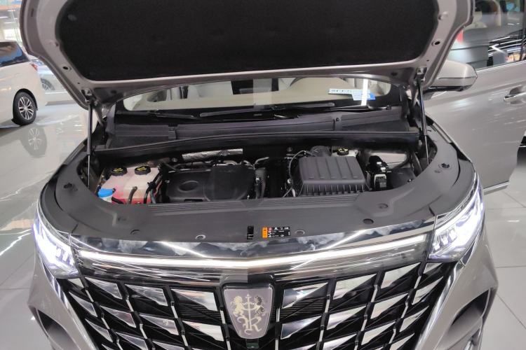 Used Roewe iMAX8 New Energy 2025 1.5T DMH Lu Zun Deluxe Edition Engine Bay