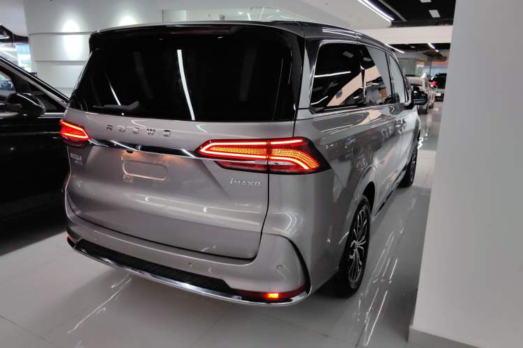 Used Roewe iMAX8 New Energy 2025 1.5T DMH Lu Zun Deluxe Edition Exterior 5