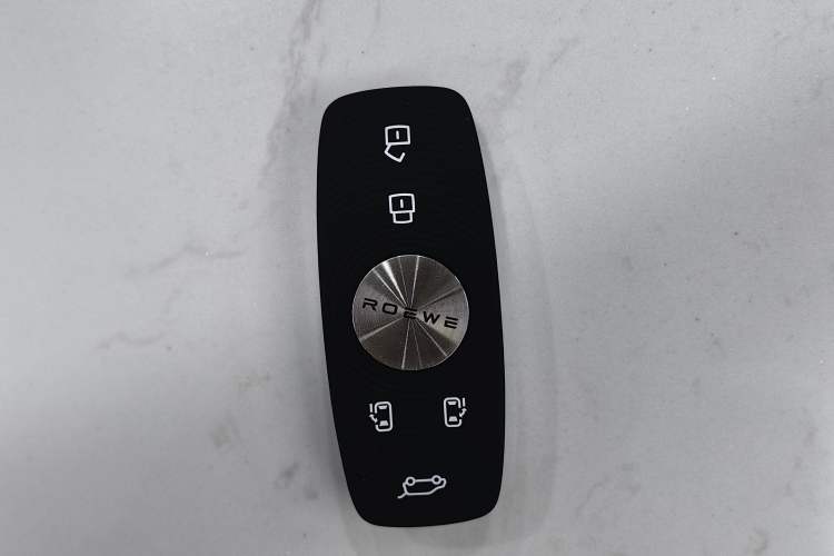 Used Roewe iMAX8 New Energy 2025 1.5T DMH Lu Zun Deluxe Edition Interior 1