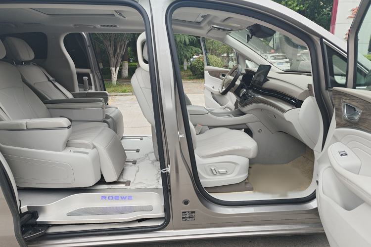 Used Roewe iMAX8 New Energy 2025 1.5T DMH Lu Zun Deluxe Edition Interior 6