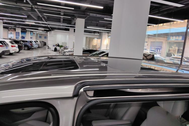 Used Roewe iMAX8 New Energy 2025 1.5T DMH Lu Zun Deluxe Edition Roof