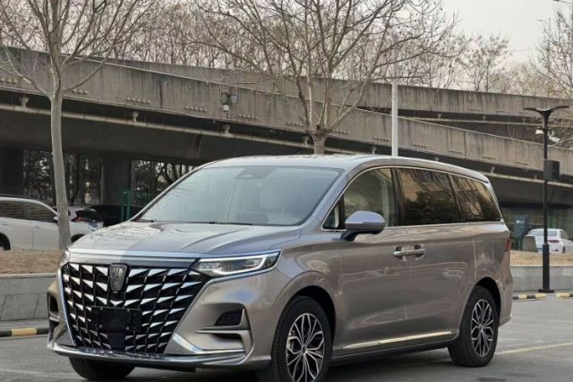 Used Roewe iMAX8 New Energy 2025 1.5T DMH Lu Zun Deluxe Edition