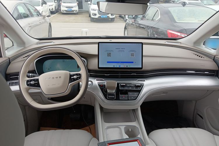 Used Roewe iMAX8 New Energy 2025 1.5T DMH Lu Zun Deluxe Edition Center Console