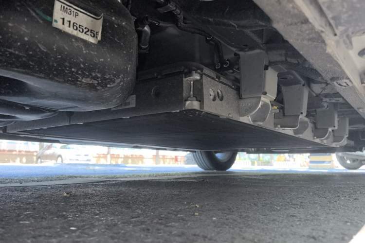 Used Roewe iMAX8 New Energy 2025 1.5T DMH Lu Zun Deluxe Edition Chassis Rear Right