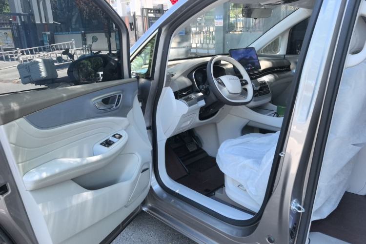 Used Roewe iMAX8 New Energy 2025 1.5T DMH Lu Zun Deluxe Edition Driver Seat