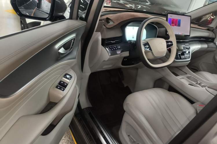 Used Roewe iMAX8 New Energy 2025 1.5T DMH Lu Zun Deluxe Edition Driver Seat